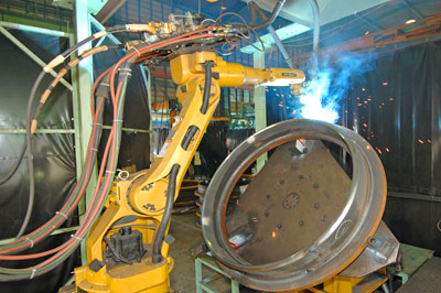 丸胴溶接タンデムロボット　3台